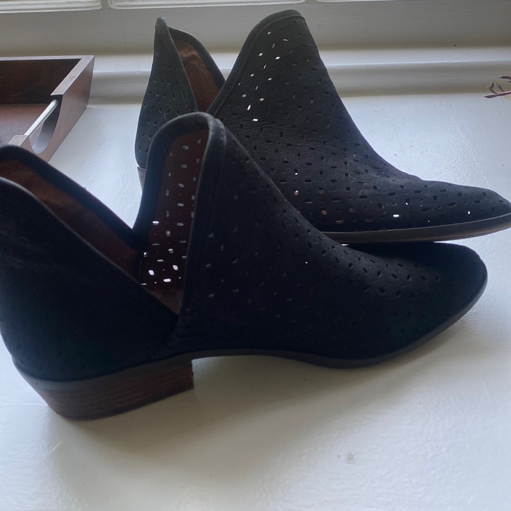 Lucky Brand Black Ankle Boots/Booties with Side Cut Outs and Perforated Leather